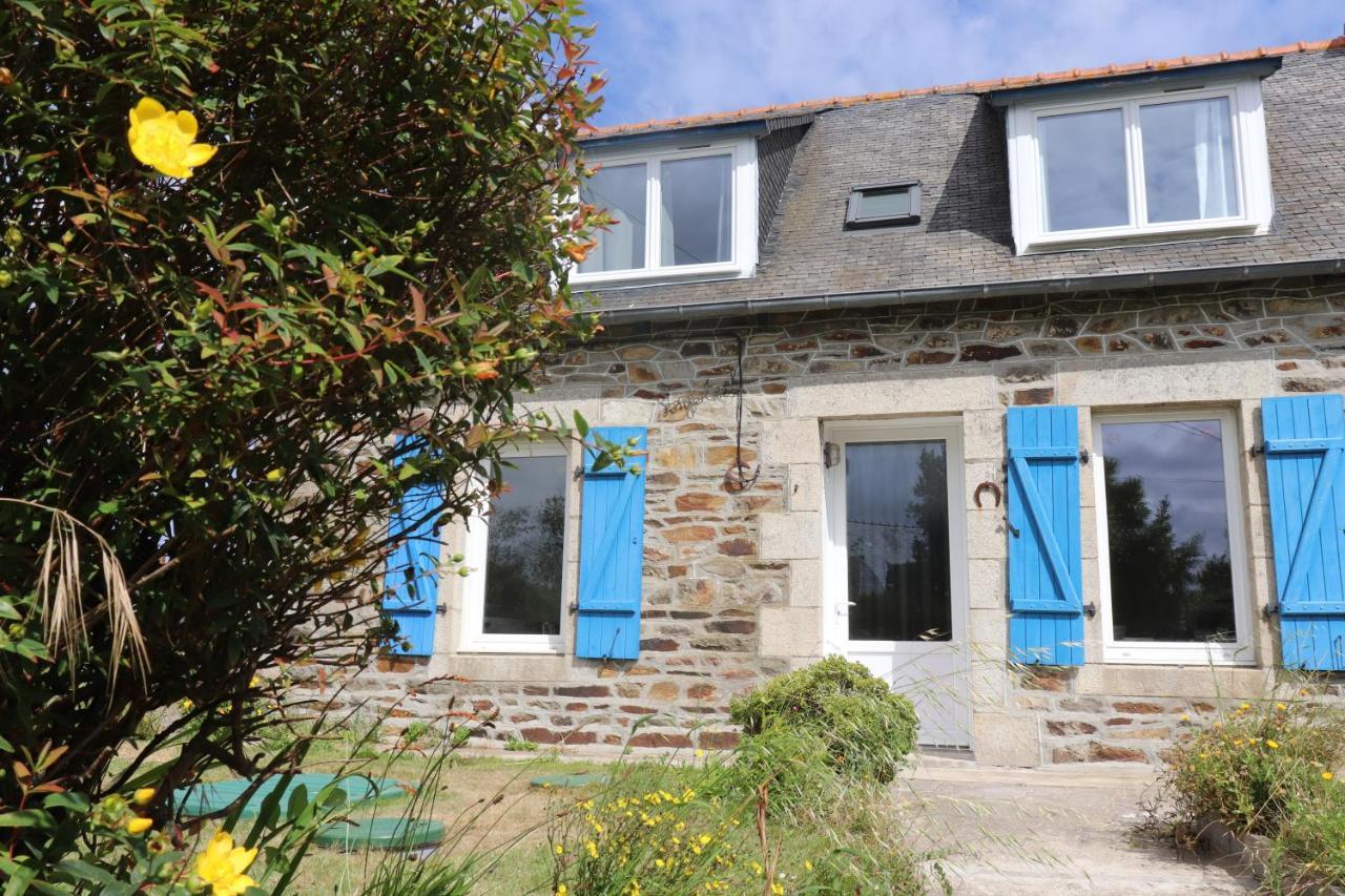 Maison De Pecheur Breton Long Avel Ploubazlanec Exteriör bild